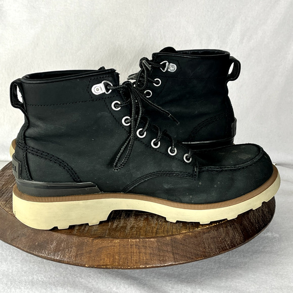 Sorel Boots Mens 9.5 Caribou Moc Black Nubuck Leather Waterproof Work Hiking